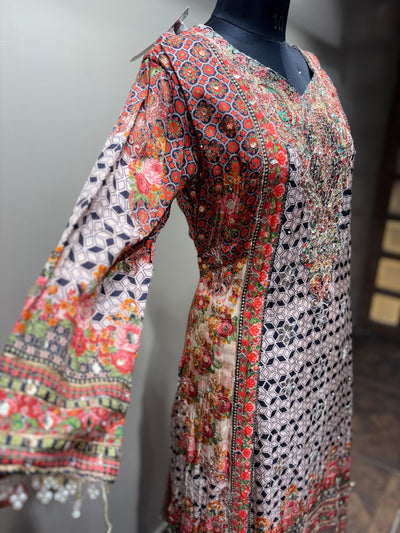 Intricate Floral and Geometric Print Kurti Set (SN-1889 D-20)