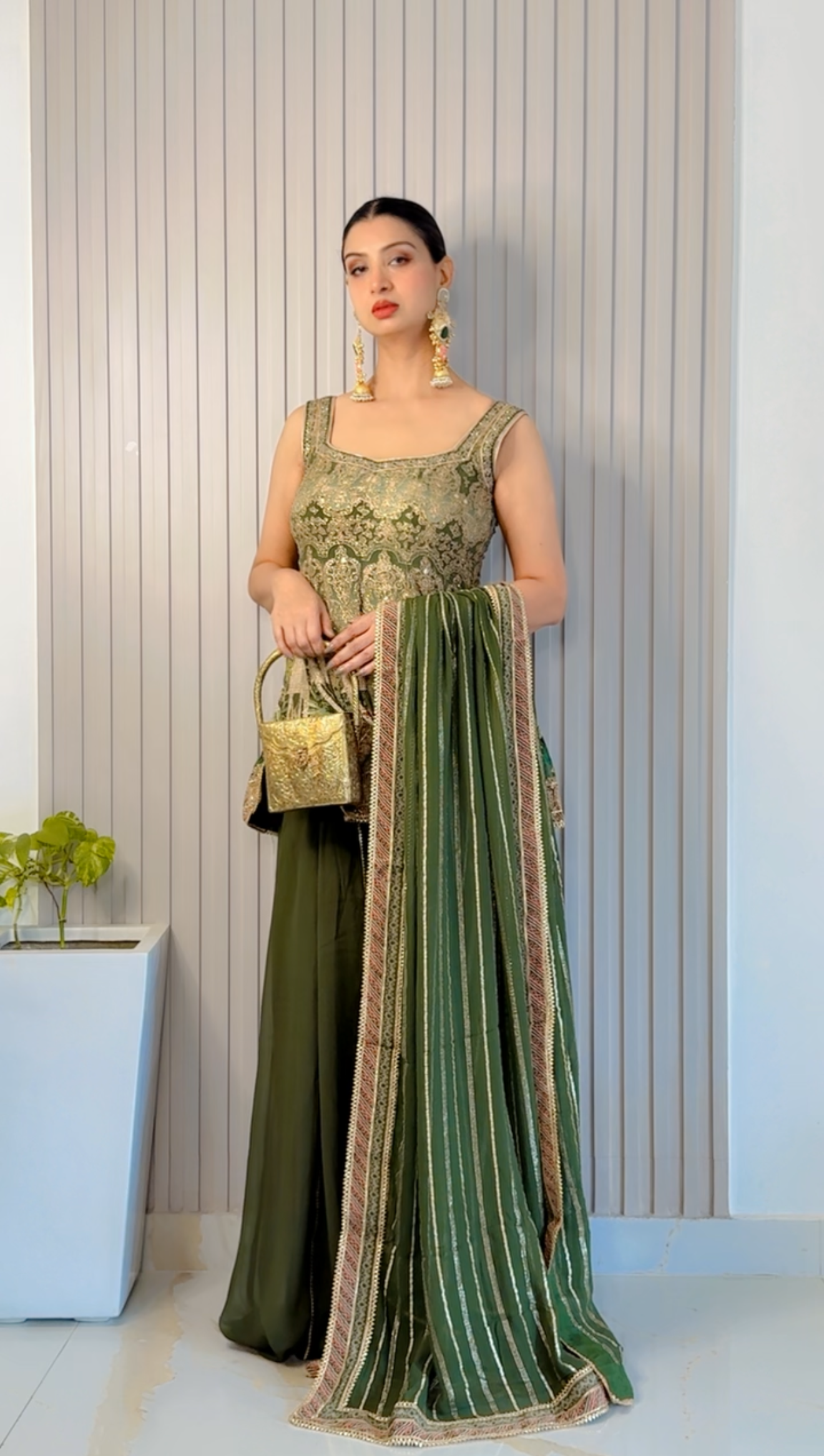 Green Peplum and Palazzo Set (3767 D-85) Secondary image