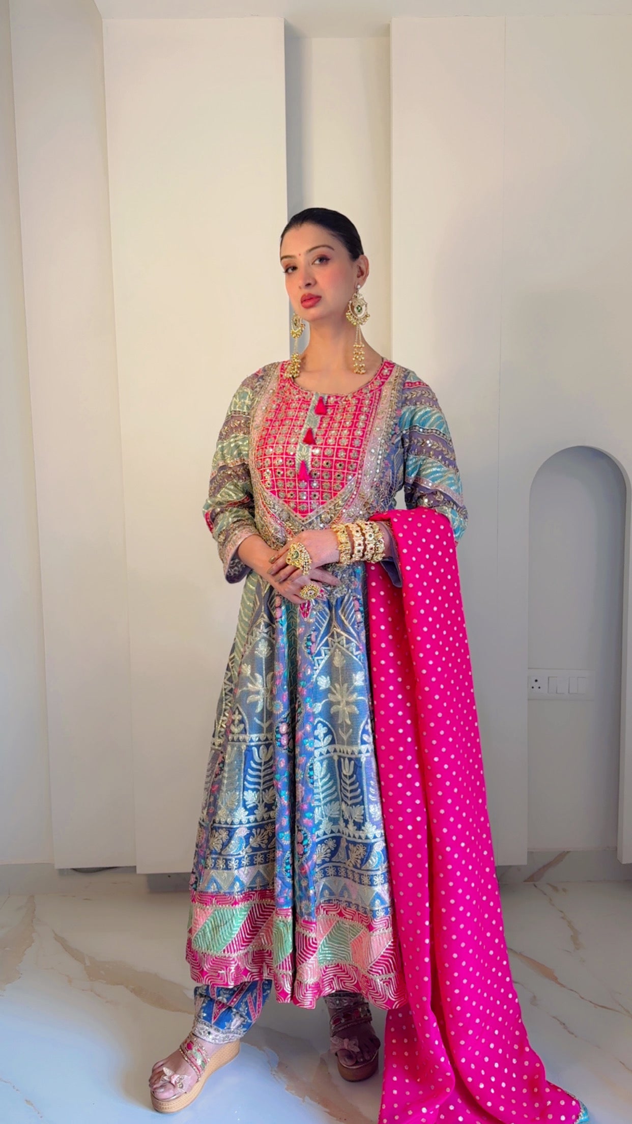 The Bohemian Fusion Anarkali Suit (v-1927 ns d-38)
