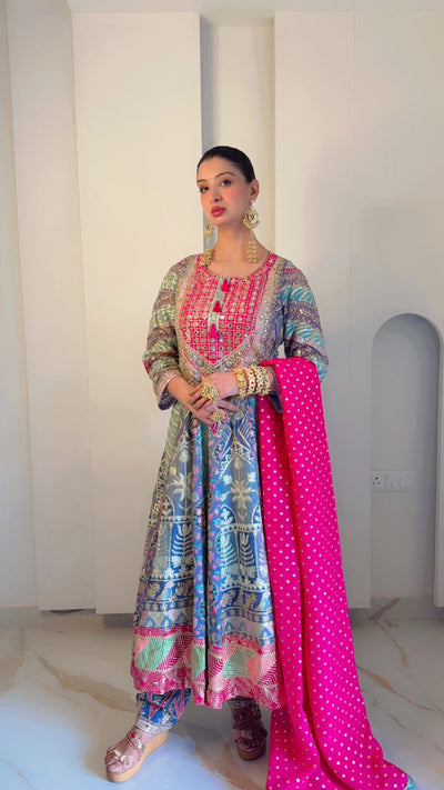 The Bohemian Fusion Anarkali Suit (v-1927 ns d-38)