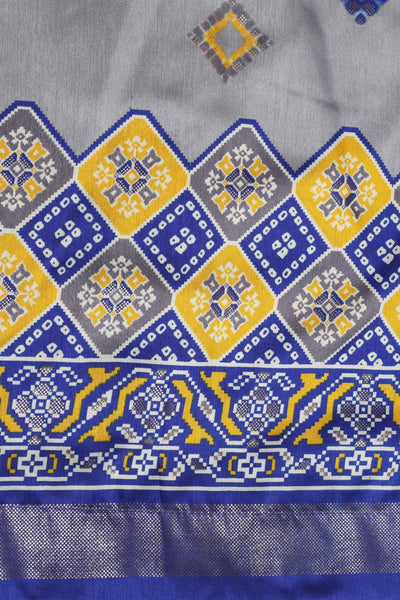 Trendy Blue Geometric Motif Printed Saree