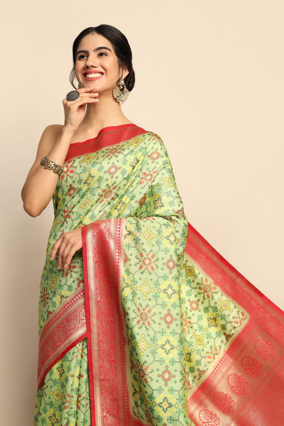 Green Cotton Silk Saree: A Fusion of Geometrical and Floral Elegance