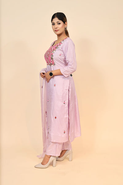 Beautiful Pink Colour Floral Motif Embroidered Suit Set