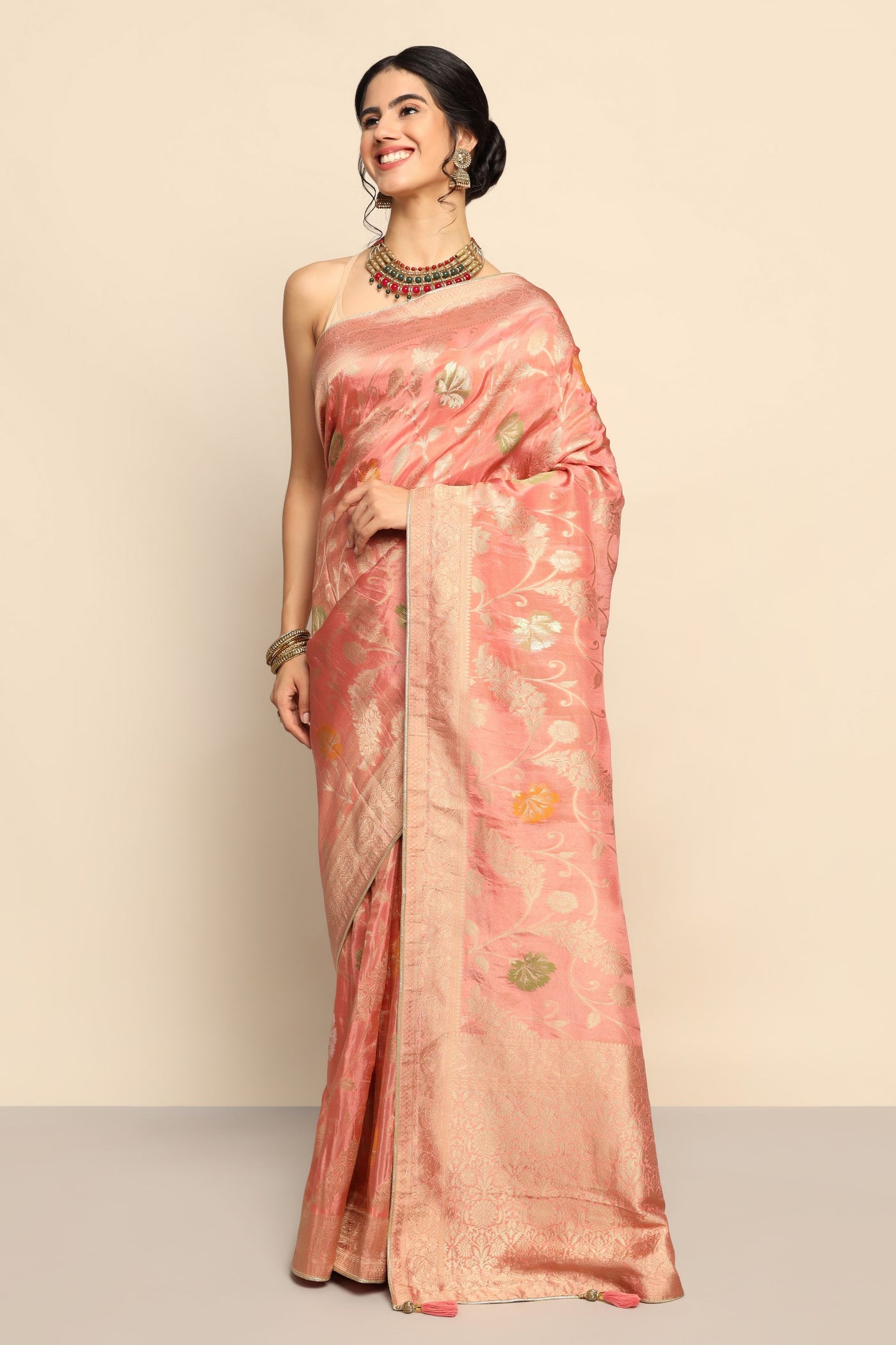Elegant Pink Saree with Intricate Flower Motif and Stunning Zari Embroidery