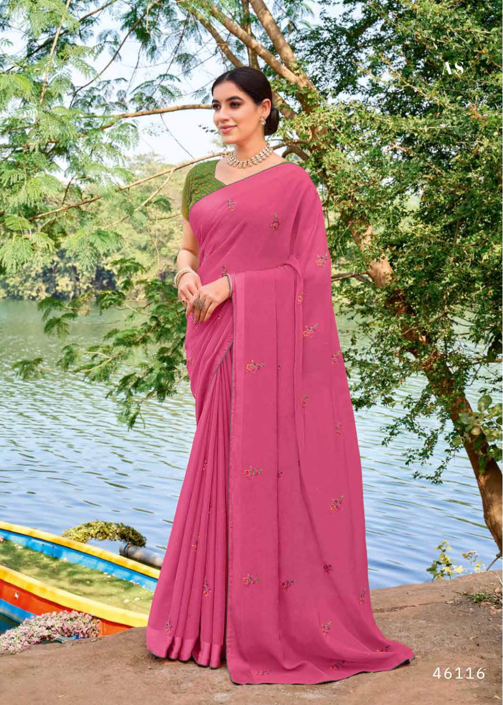 Elegantly Pink Georgette Saree Main image