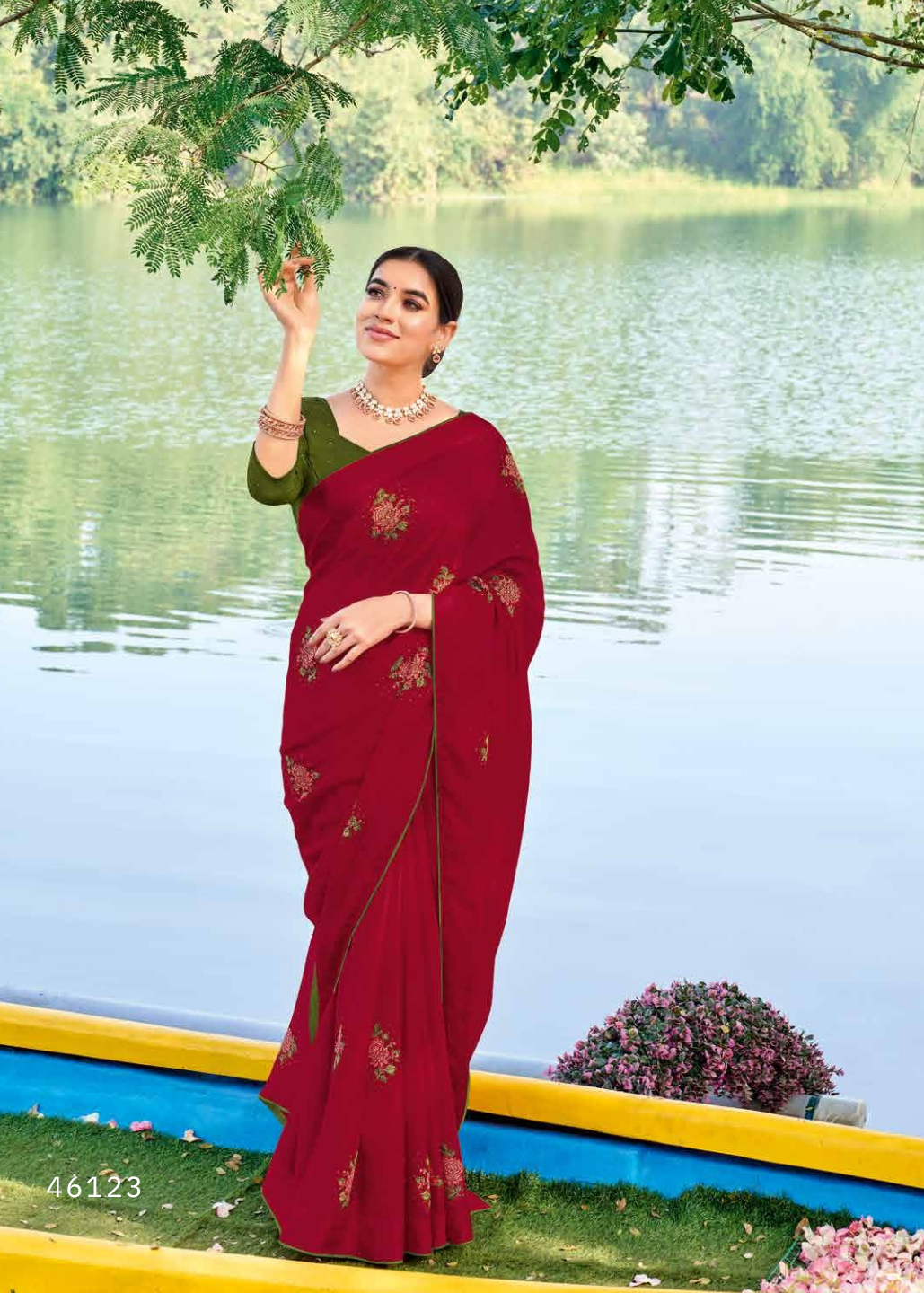Classic Maroon Georgette Saree Main image
