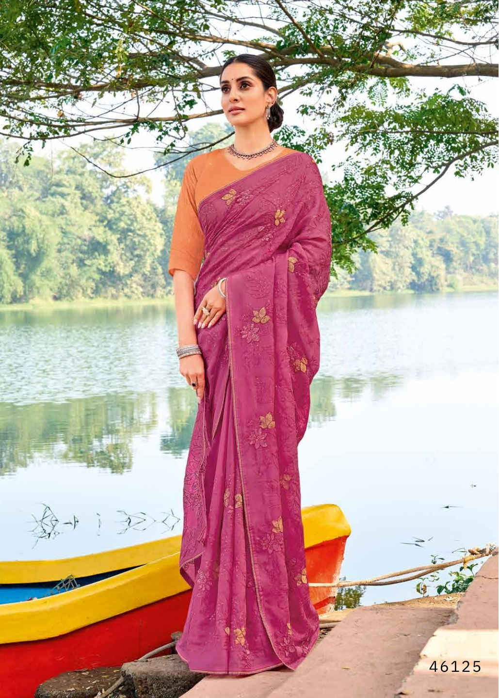 Elegant Onion Pink Georgette Saree Main image