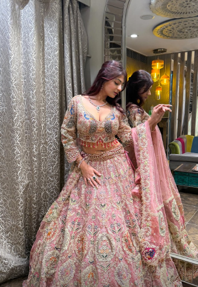 Peacock-Inspired Extreme Heavy Bridal Lehenga (3385 D-22) Main image