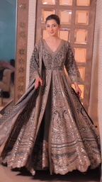 Charcoal Heritage Gown Set (SAJK-5219 D-19)
