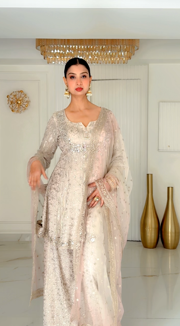 Ivory Mirage kurta set (SH-1268 D-37) Main image