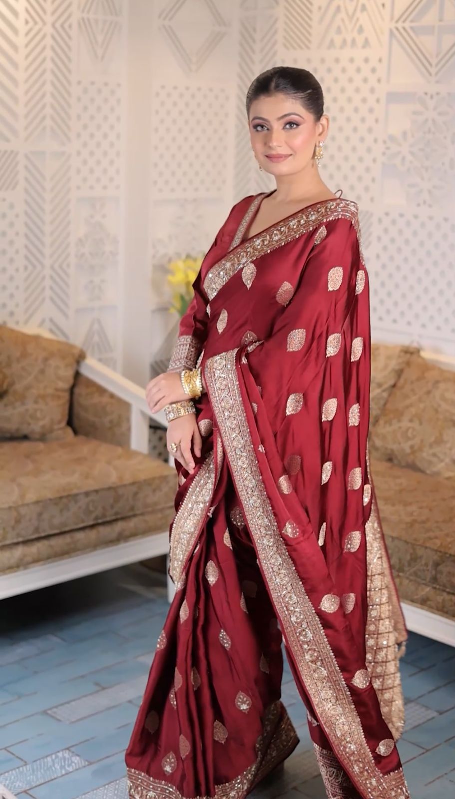 Deep Maroon Silk Saree Secondary image