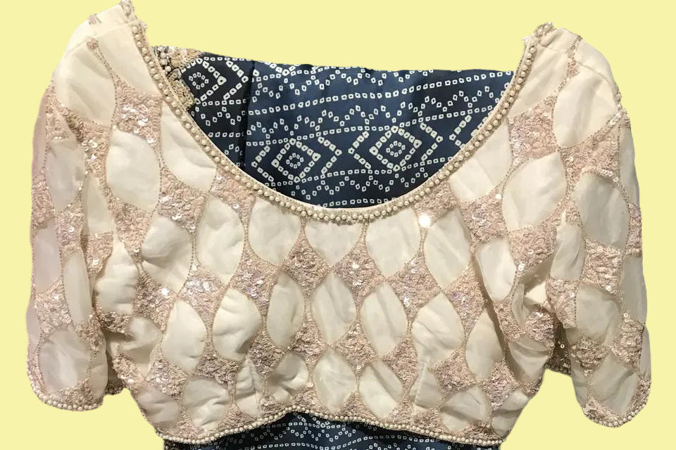 Grey Soft Fabric Saree with Intricate Printed Pattern