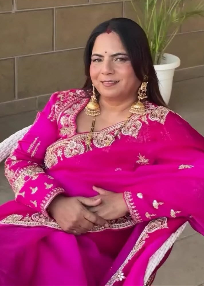 Elegent Rani Embroidered Saree