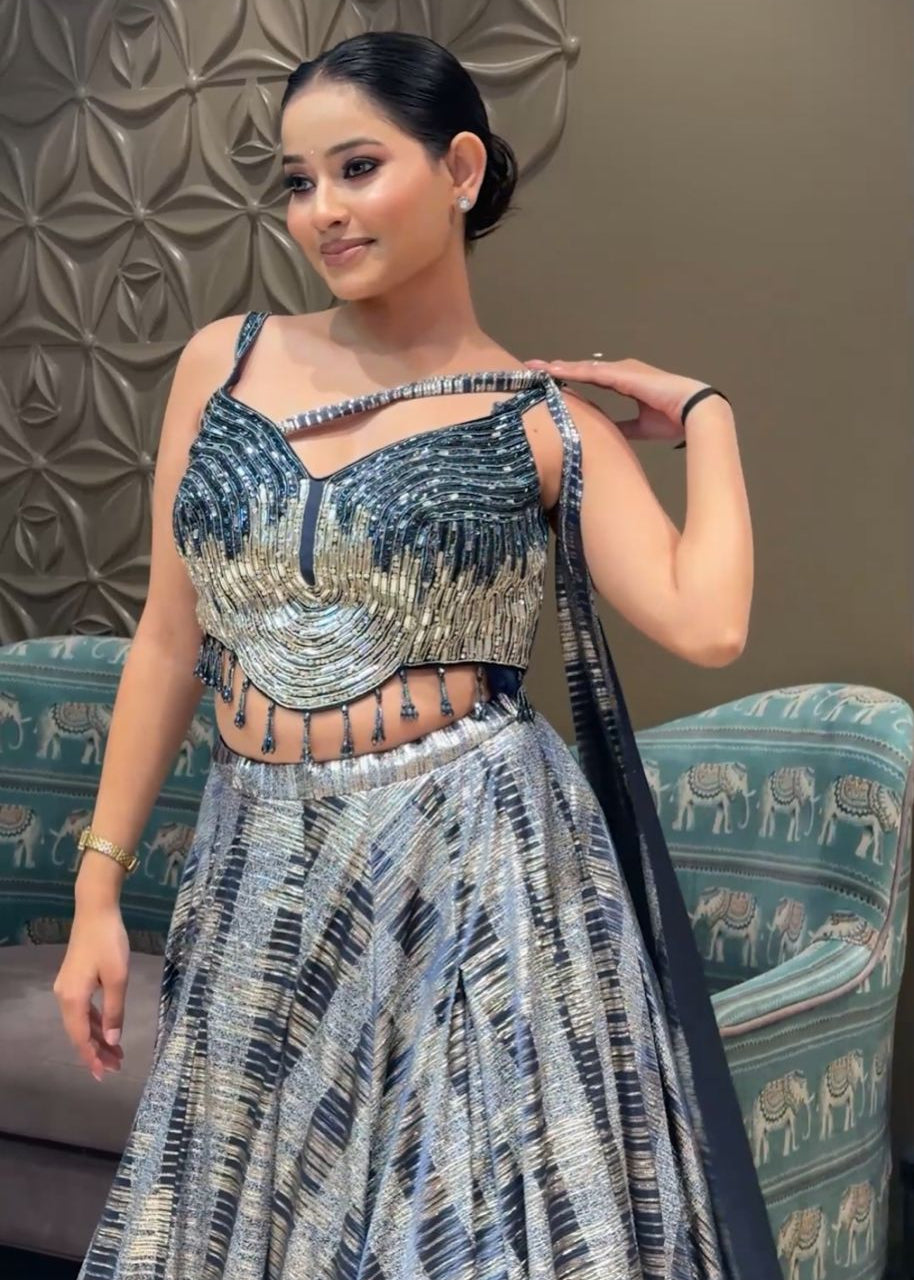 Midnight Blue Metallic Lehenga Set Secondary image
