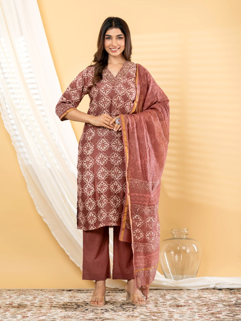 Dusty Rose Batik Print Silk Kurti Set Main image