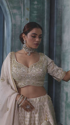 Floral Majesty Lehenga (15013 GA-39)