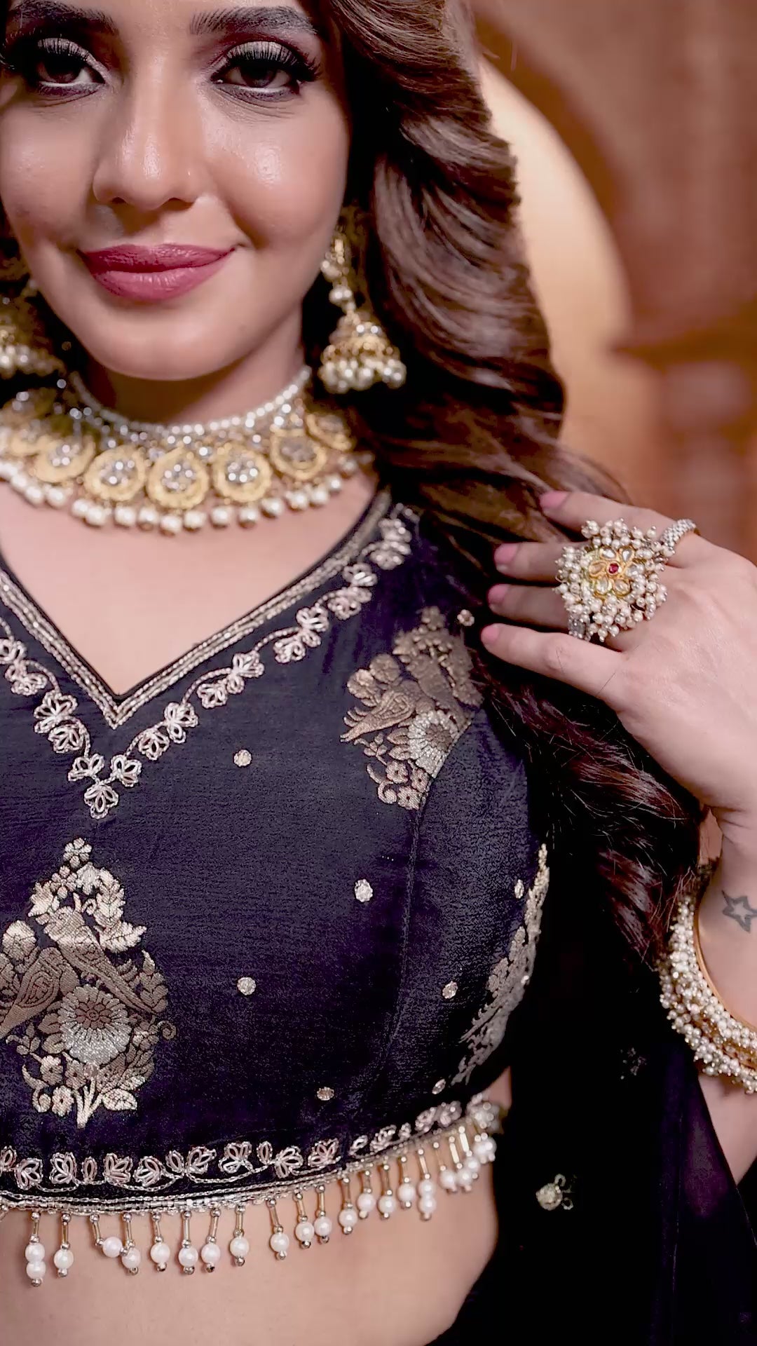 Regal Banarasi Lehenga (7010 GA-39)