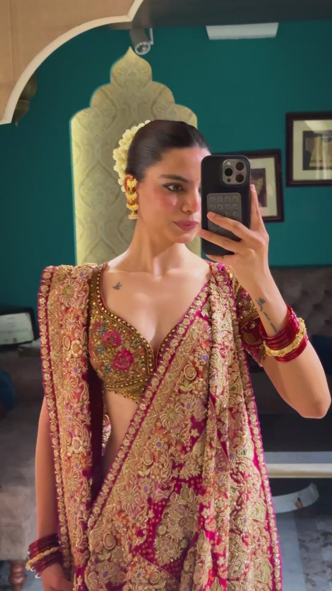 Regal Brocade and Zari Drape Saree (SC-00337-01 B-16)