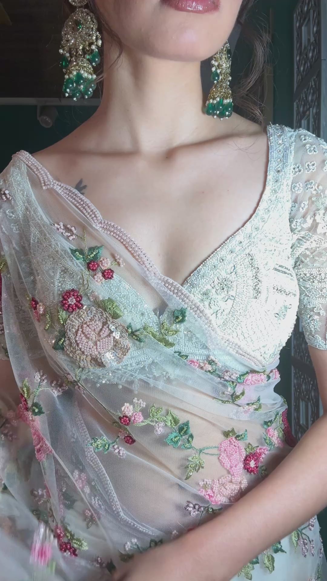 Gardenia Glow Floral Saree (140-2371 B-199)