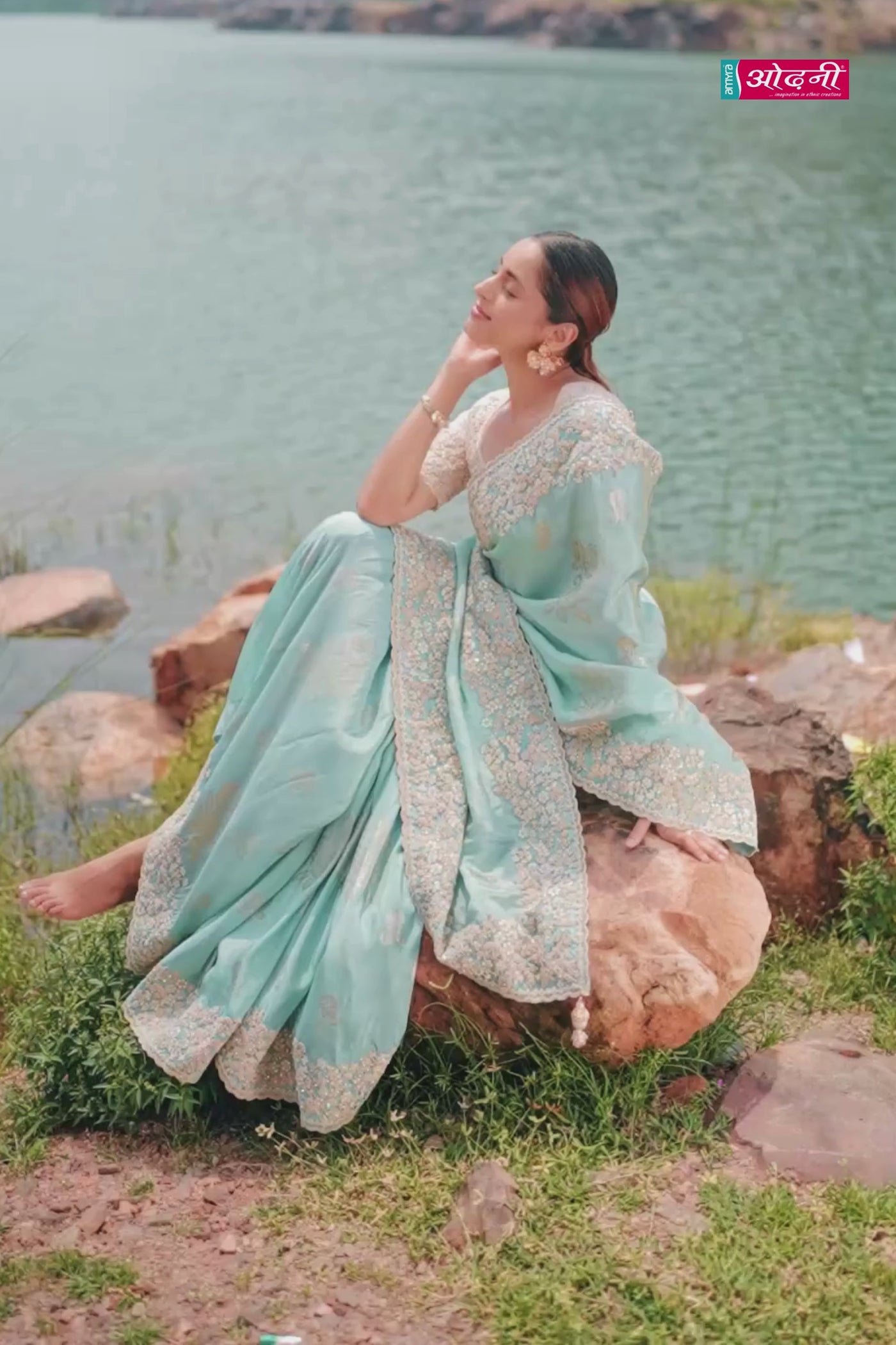 Delicate Mint Green Saree with Contrasting Blouse (8614 GS-133)