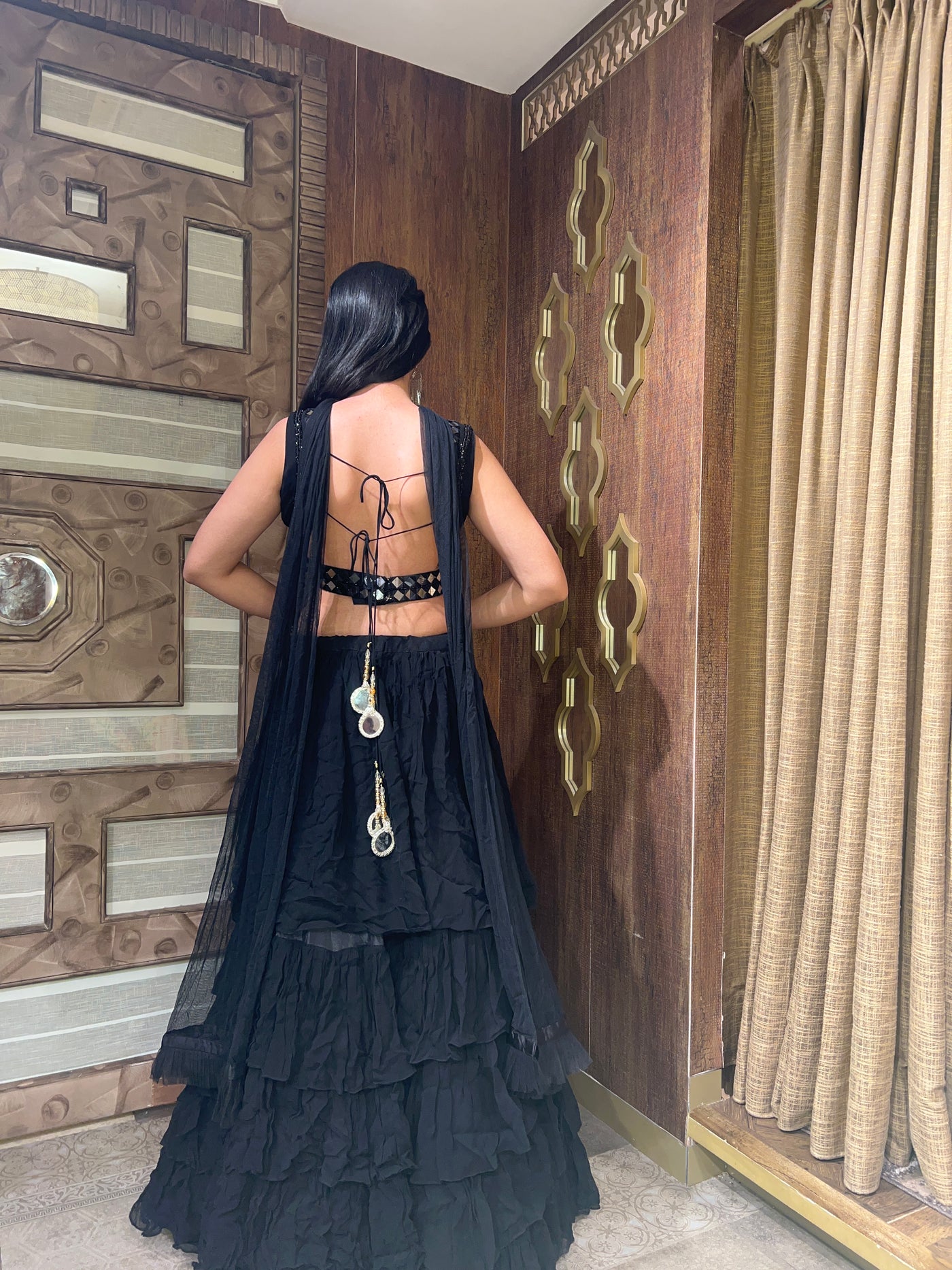 Give Yourself A Boldness Rich Beauty With These Irresistible Black Lehenga  That Will Make You Truly Insane! | Weddingplz
