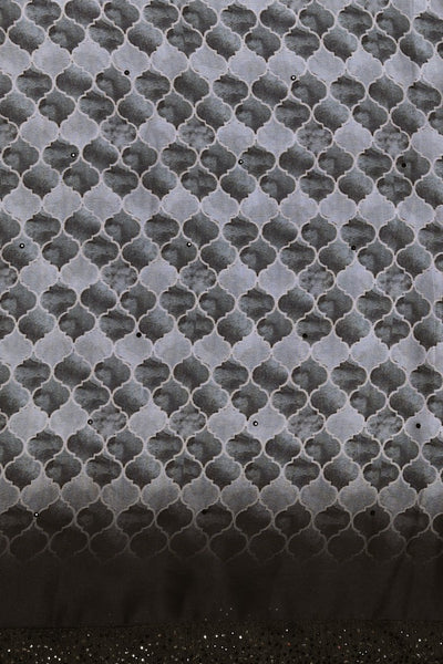 Adorable geometrical motif printed saree