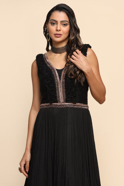 Classic black color dress with ruffles
