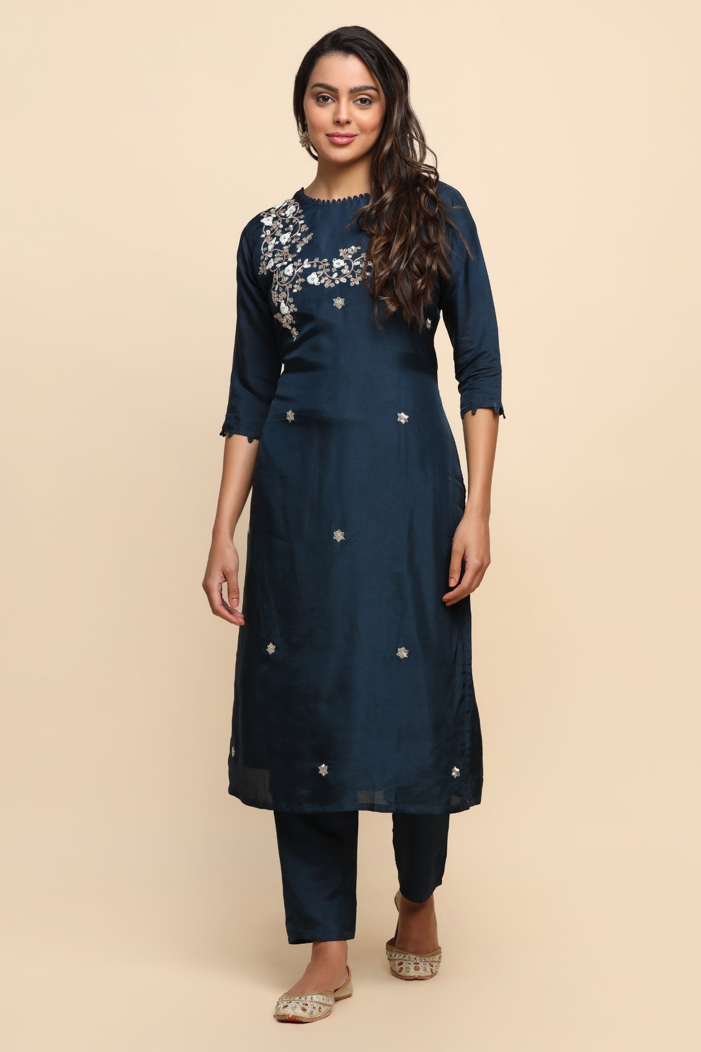 Elegant royal blue color floral motif embroidered kurta set